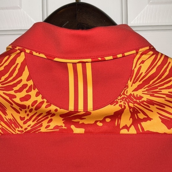 Adidas Golf Sleeveless Polo Top Size Medium Orange and Yellow Design - Picture 9 of 10